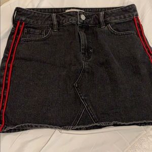 Denim skirt!